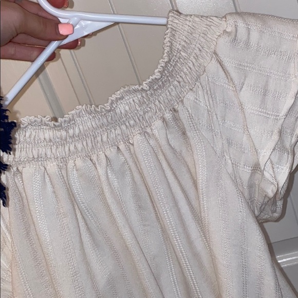 ASTR off the shoulder top, XS - Picture 4 of 4